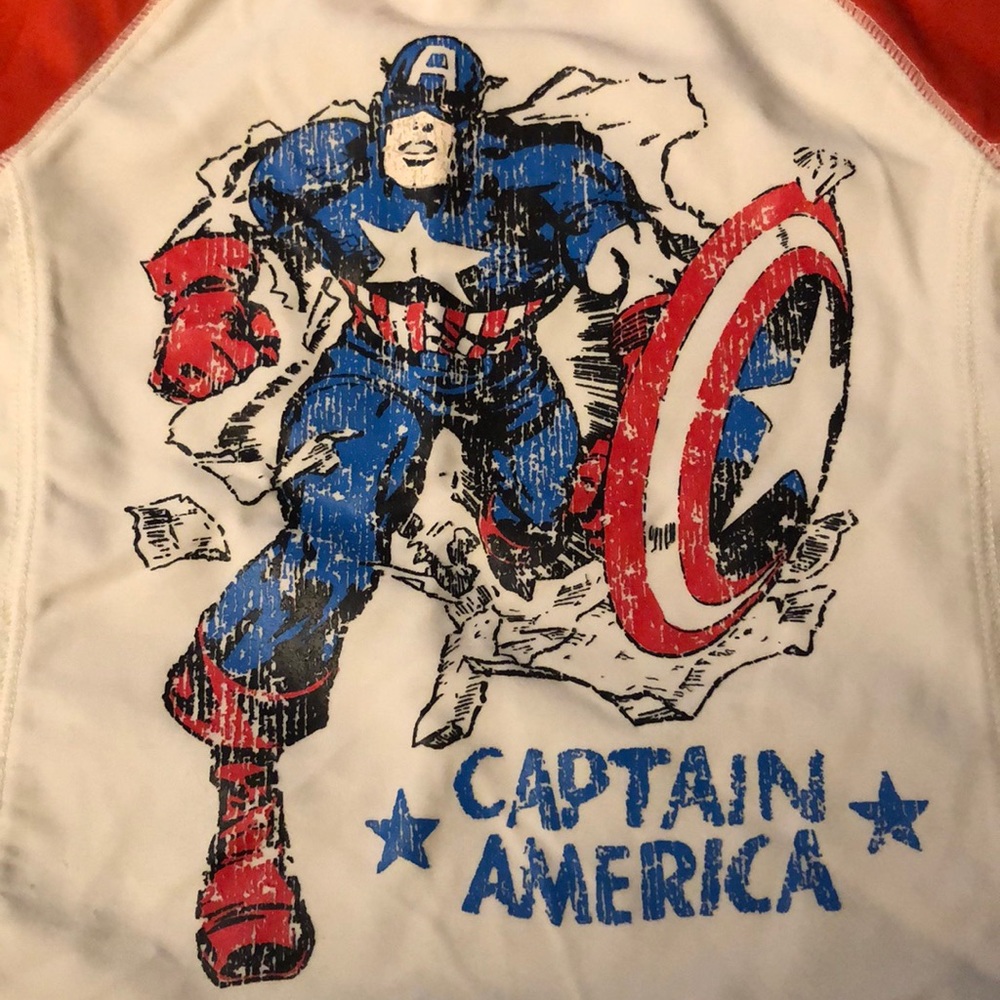 Captain America Swim Shorts & Rash Guard, 2T - Picture 3 of 12